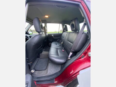 Toyota Rav 4 XT4 VVT-I 10