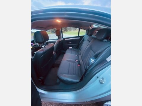 Renault Laguna DYNAMIQUE 16V 11