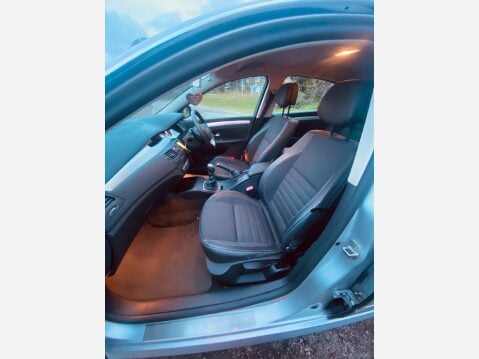 Renault Laguna DYNAMIQUE 16V 12