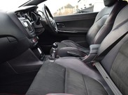 Kia Pro Ceed 1.6 GT TECH 3d 201 BHP 27