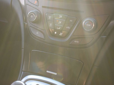 Vauxhall Insignia 2.0 SRI NAV VX-LINE CDTI 5d 160 BHP 54
