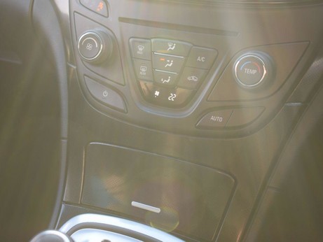 Vauxhall Insignia 2.0 SRI NAV VX-LINE CDTI 5d 160 BHP 50