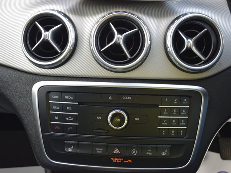 Mercedes-Benz GLA Class GLA 200 D SPORT EXECUTIVE 40