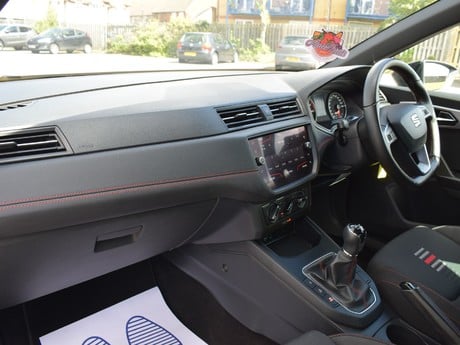SEAT Ibiza TSI FR 36