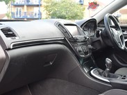 Vauxhall Insignia SRI NAV S/S 30