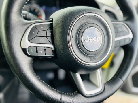 Jeep Renegade LIMITED 37