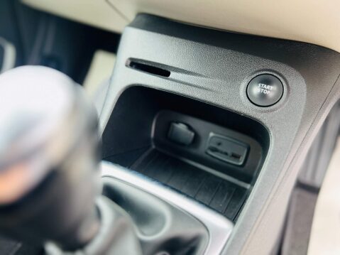 Renault Captur SIGNATURE X NAV TCE 38