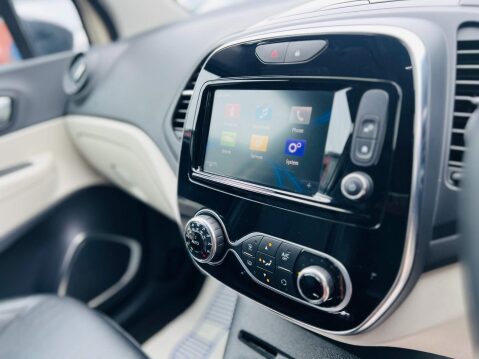 Renault Captur SIGNATURE X NAV TCE 41