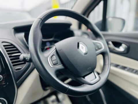 Renault Captur SIGNATURE X NAV TCE 26
