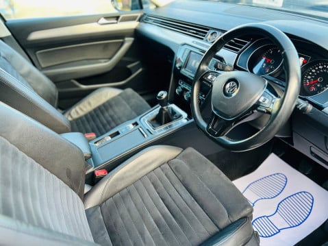 Volkswagen Passat GT TDI BLUEMOTION TECHNOLOGY 2