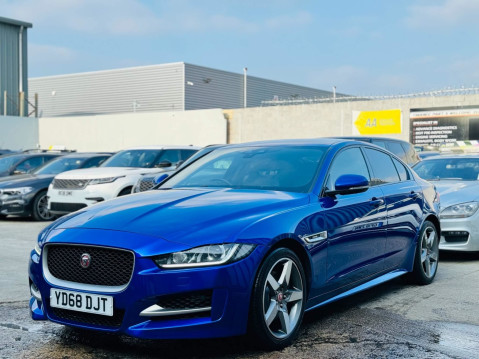 Jaguar XE D R-SPORT 2