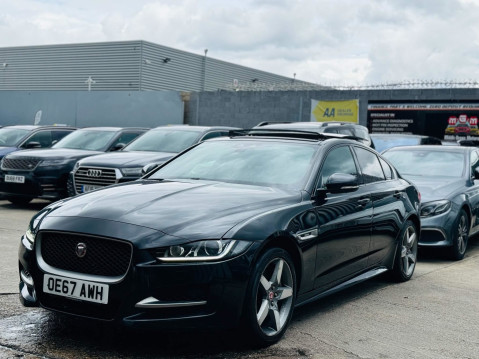 Jaguar XE D R-SPORT AWD 3