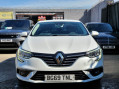 Renault Megane ICONIC TCE EDC 4