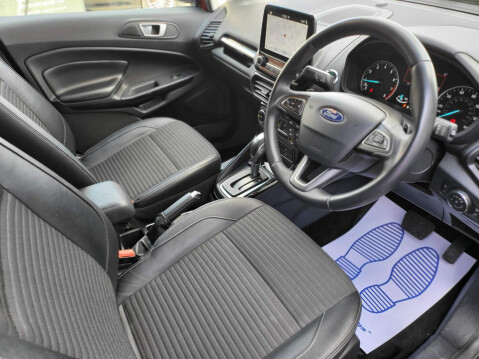 Ford Ecosport TITANIUM 18