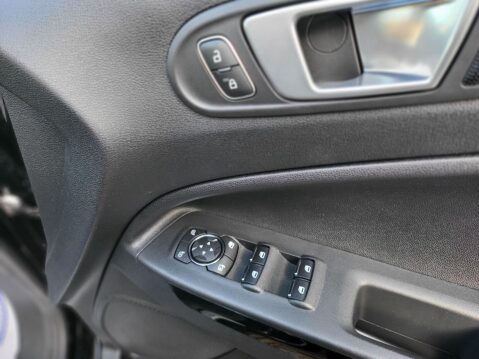 Ford Ecosport ST-LINE 17