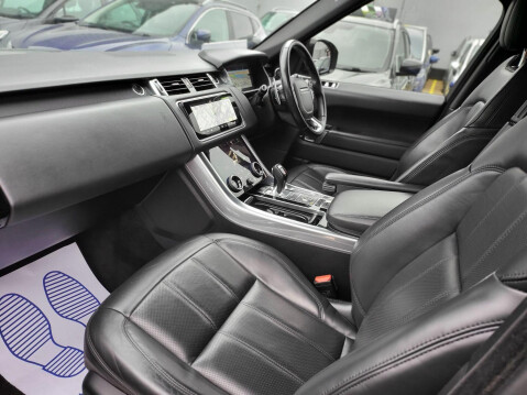 Land Rover Range Rover Sport SDV6 HSE DYNAMIC 2