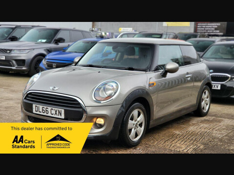 Mini Hatch ONE 1