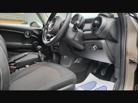 Mini Hatch ONE 16