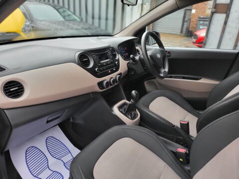 Hyundai i10 S 2