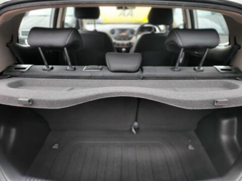Hyundai i10 S 28