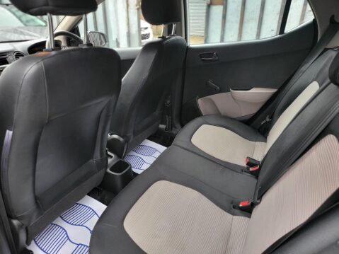 Hyundai i10 S 19