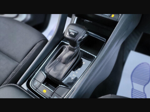 Skoda Karoq SE TSI DSG 16