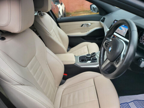 BMW 3 Series 330E M SPORT PHEV 4
