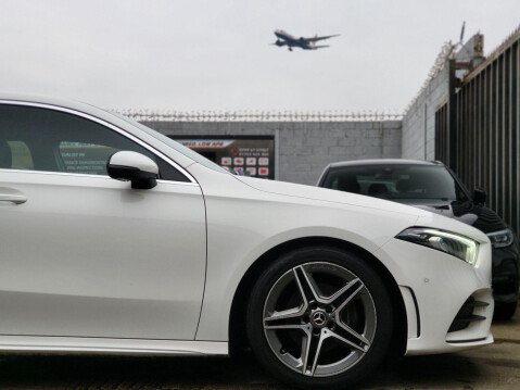 Mercedes-Benz A Class A 180 D AMG LINE EXECUTIVE 6
