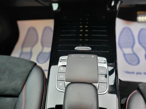Mercedes-Benz A Class A 180 D AMG LINE EXECUTIVE 35
