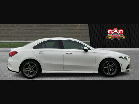 Mercedes-Benz A Class A 180 D AMG LINE EXECUTIVE 9