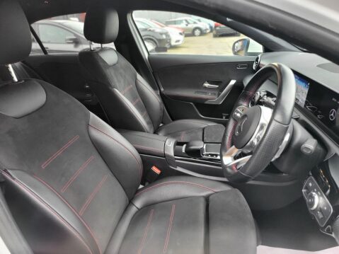 Mercedes-Benz A Class A 180 D AMG LINE EXECUTIVE 20