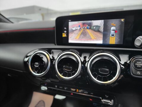 Mercedes-Benz A Class A 180 D AMG LINE EXECUTIVE 27