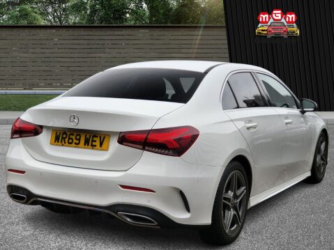 Mercedes-Benz A Class A 180 D AMG LINE EXECUTIVE 10