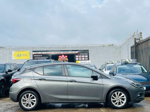 Vauxhall Astra TECH LINE NAV 19