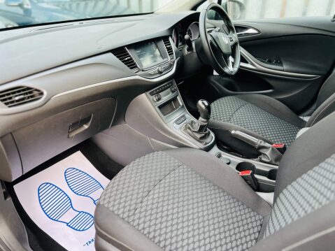 Vauxhall Astra TECH LINE NAV 3