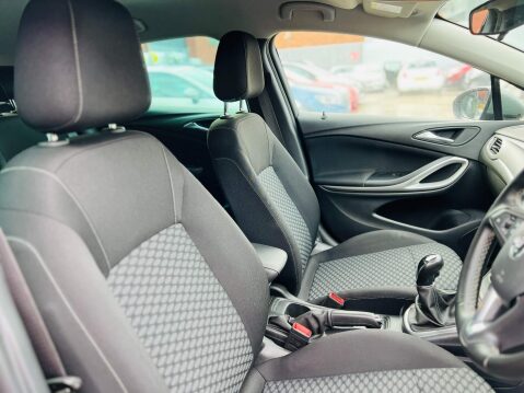 Vauxhall Astra TECH LINE NAV 23