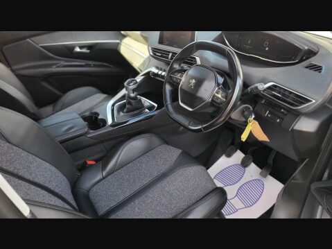Peugeot 3008 BLUEHDI S/S ALLURE 14