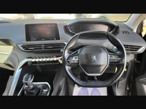 Peugeot 3008 BLUEHDI S/S ALLURE 17