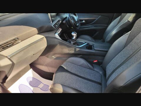 Peugeot 3008 BLUEHDI S/S ALLURE 30