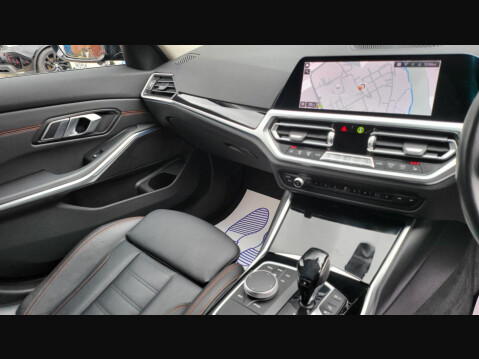 BMW 3 Series 330E SPORT PRO 17