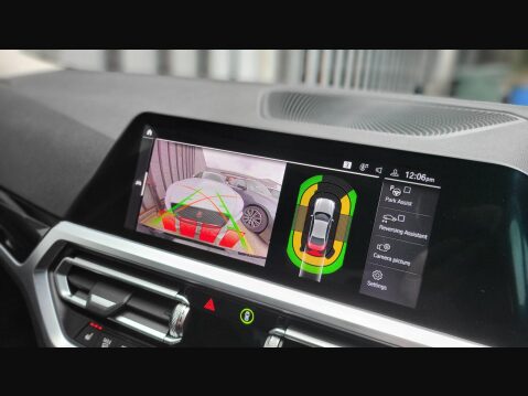 BMW 3 Series 330E SPORT PRO 26