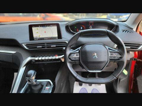 Peugeot 3008 S/S ALLURE 15
