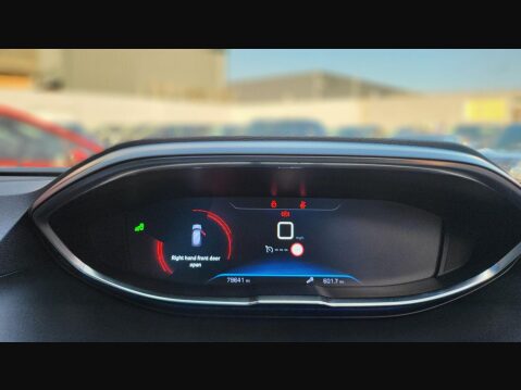 Peugeot 3008 S/S ALLURE 28