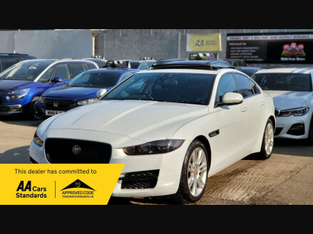 Jaguar XE PRESTIGE