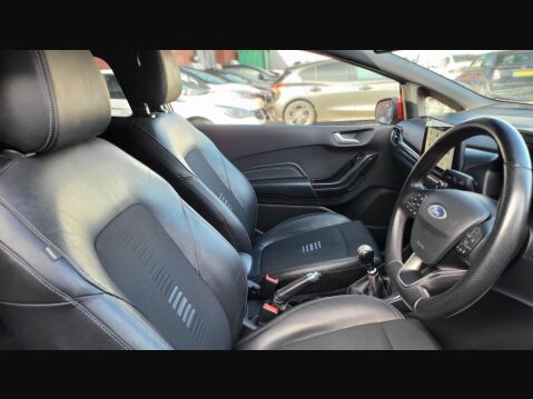 Ford Fiesta ST-LINE X 12