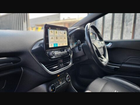 Ford Fiesta ST-LINE X 8