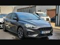 Ford Focus ST-LINE X 2
