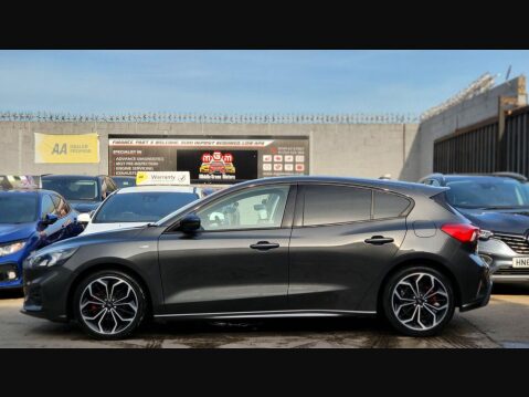 Ford Focus ST-LINE X 5