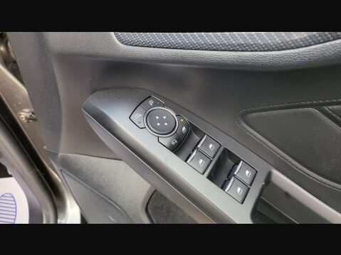 Ford Focus ST-LINE X 25