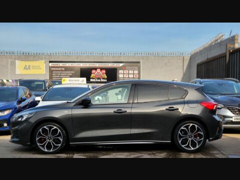 Ford Focus ST-LINE X 5